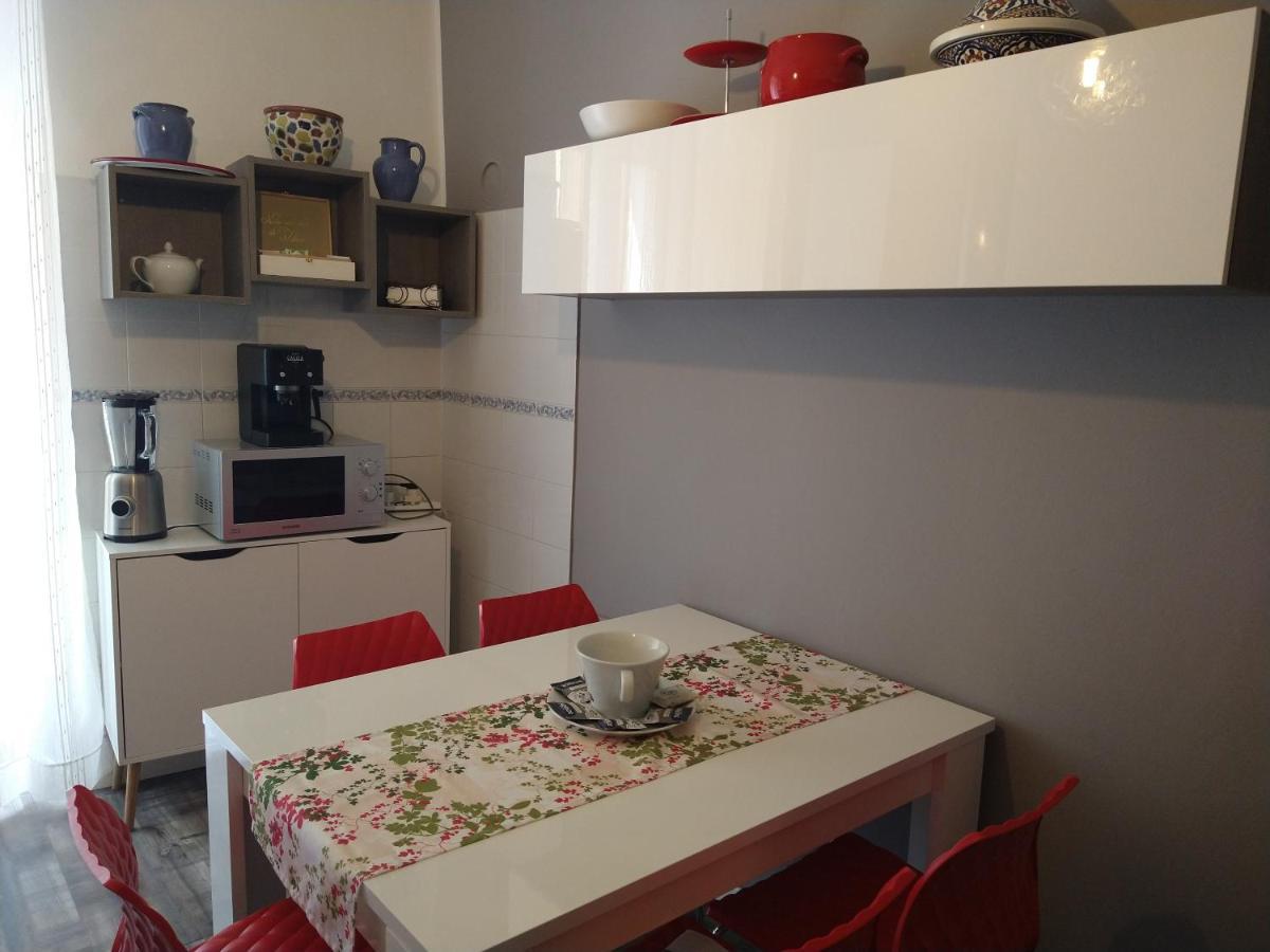 Appartamentomonika Con Parcheggio Privato - Volano Exterior foto